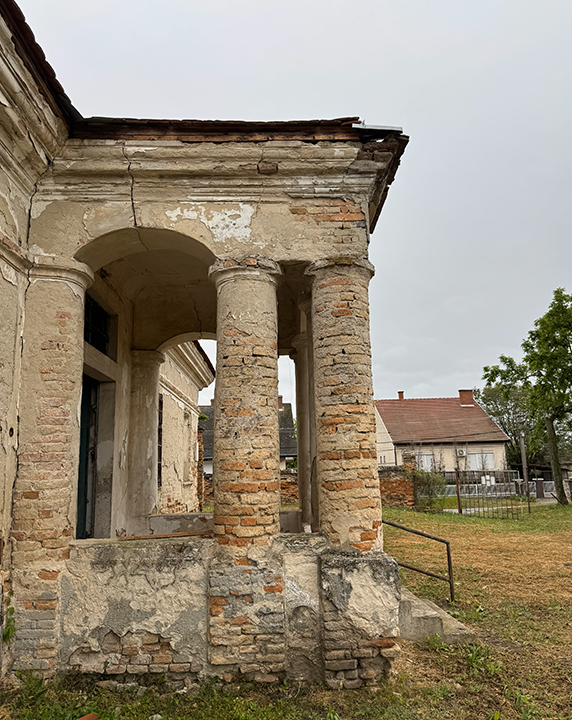 Abony – Vigyázó-kúria